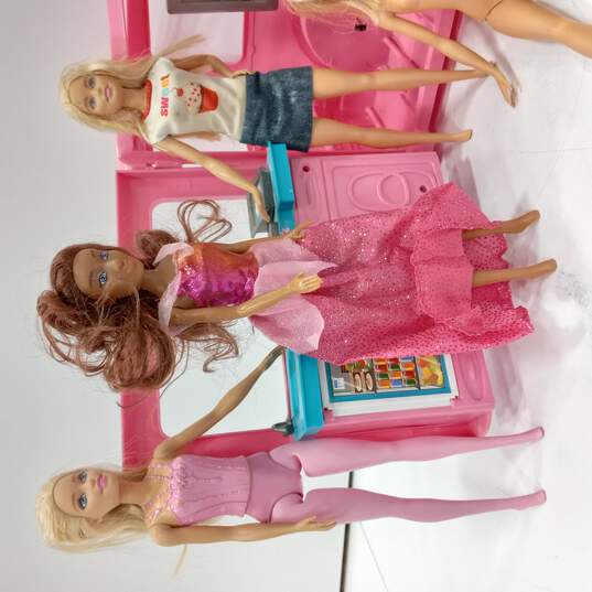 Rijke man ik klaag Fractie Buy the Barbie Camper w/ 6 Barbie Dolls | GoodwillFinds