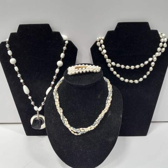 Bundle of Assorted Faux Pearl Fashion Jewelry image number 1