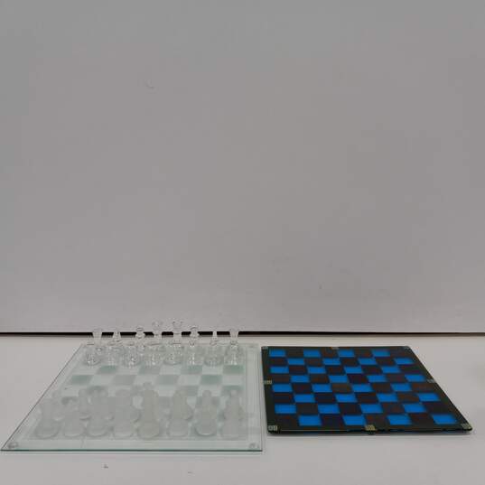 Glass Chess Set w/Chess Pieces and Additional Chess Board image number 1