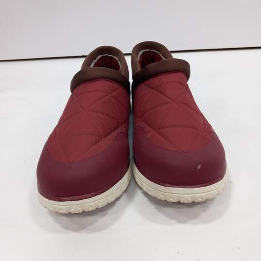 L.L. BEAN WATERPROOF INSULATED Men's Red SHOES SIZE 12 image number 2