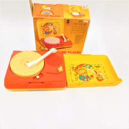 Vintage 1983 Rainbow Brite Vanity Fair Toy Record Player Hallmark IOB