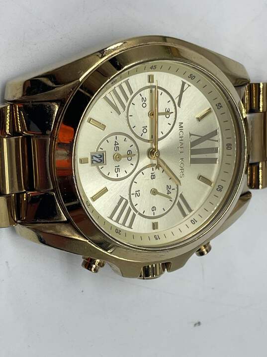 Womens MK-5605 Bradshaw Gold Date Indicator Round Quartz Wristwatch 154g image number 2