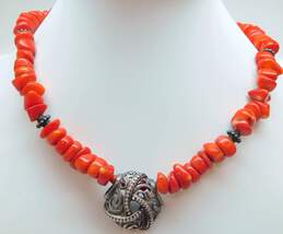 Romantic 925 Dotted & Open Scrolled Knot Pendant Coral & Granulated Beaded Toggle Necklace 65.9g
