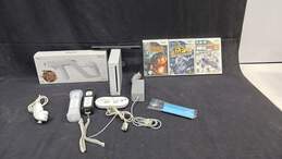 Nintendo Wii Console Game Bundle With Wii Zapper