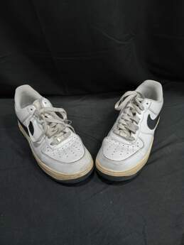 Nike Air Force 1 Low White/Black Men's Sneakers Size 9 alternative image