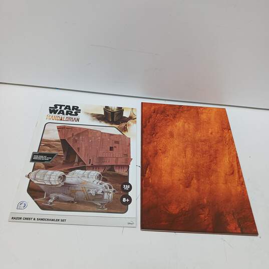 Star Wars Paper Model Kit The Mandalorian Razor Crest & Sandcrawler Set IOB image number 6