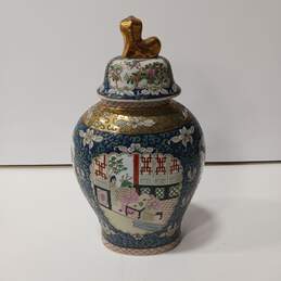 Vintage Chinese Painted Porcelain Urn Vase alternative image