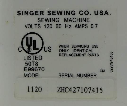 Singer Sewing Machine Model 1120 image number 4