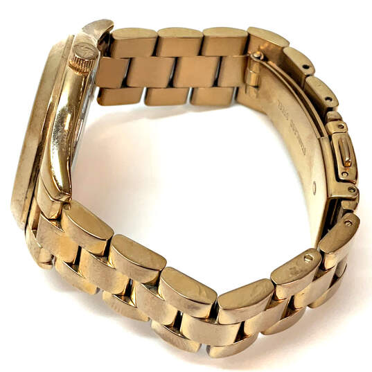 Designer Michael Kors Runway MK-3549 Gold-Tone Round Dial Analog Wristwatch image number 3
