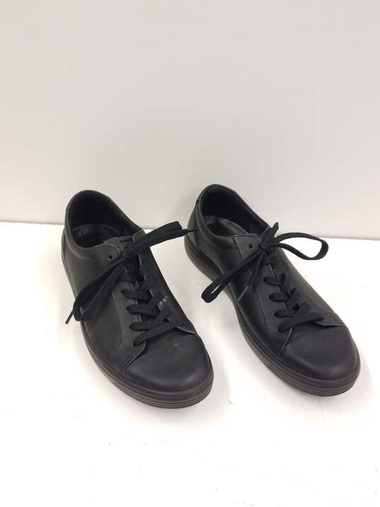 ECCO Women's Black Soft Classic Leather Sneakers Size 8-8.5 image number 3