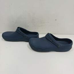 Iconic Men's Blue Crocs Comfort Size 13 alternative image