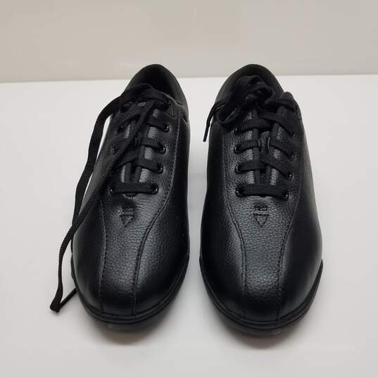 Easy Spirit Black Leather Lace Up Mens Sneakers Size 8.5 image number 2