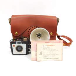 Vintage Kodak Brownie Holiday Flash Film Camera With Flash & Bag