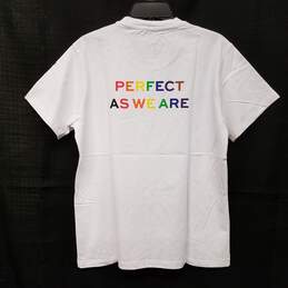 Unisex Adults White Short Sleeve Casual Pullover Graphic T-Shirt Size Medium alternative image