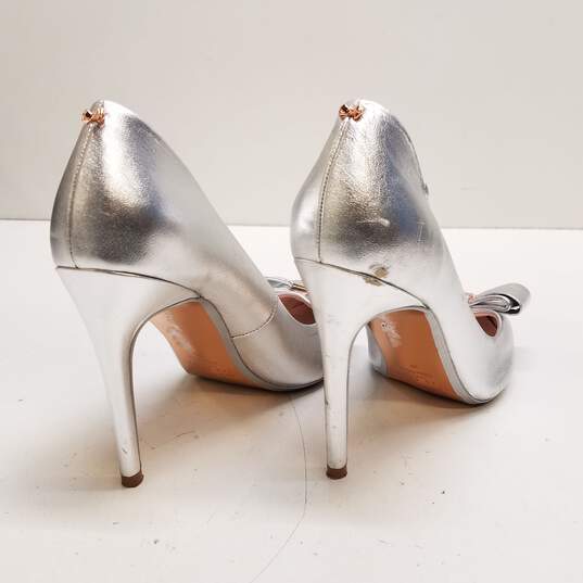 Ted Baker Silver Stiletto Heel With Bow EU 36 US 6 image number 4