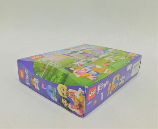 LEGO Friends Doggy Day Care 41691 Sealed Set image number 2