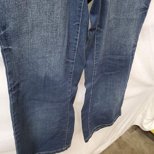 Lane Bryant Women's Distinctly Boot Cut Jeans Size 16P NWT image number 4