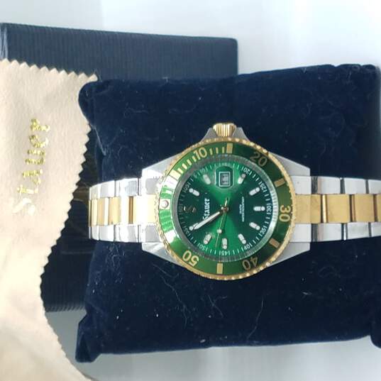 Stauer Two Toned Green Divers Watch image number 3