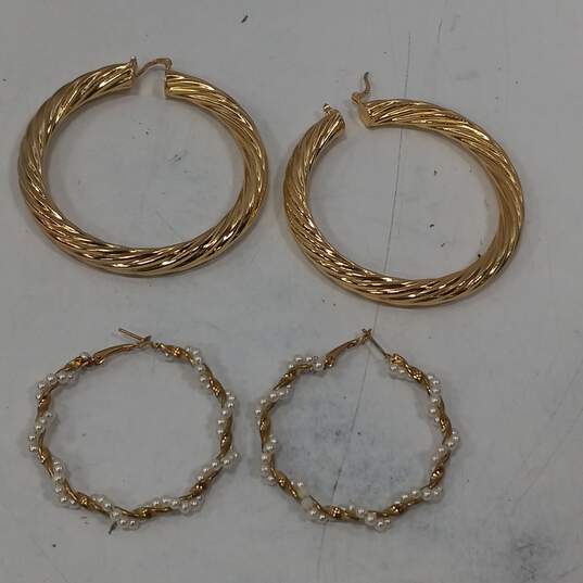 Bundle of Assorted Gold Toned Fashion Jewelry image number 5