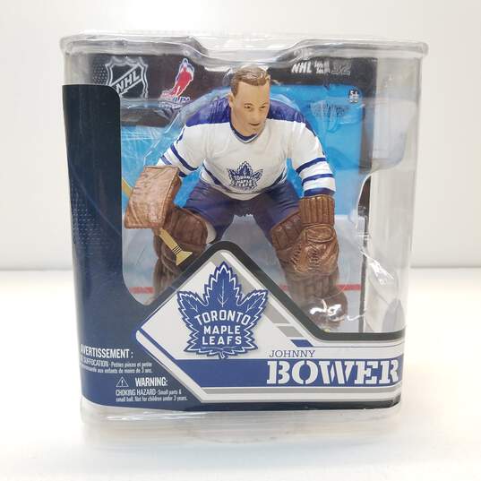 Lot of Toronto Maple Leafs Player Figures image number 4