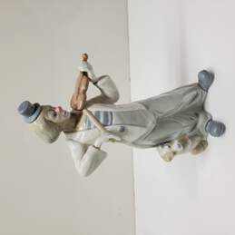 Porcelain Clown Figurine Playing Violin w/ Dog Valencia Spain