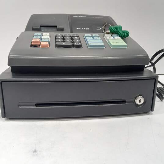 Sharp XE-A106 Cash Register with Keys image number 5