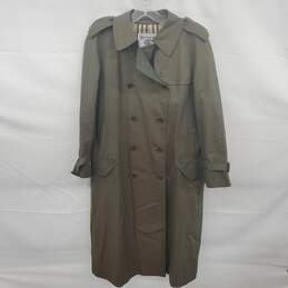 Vintage Burberrys' Men's Double Breasted Green Trench Coat Size 42R AUTHENTICATED