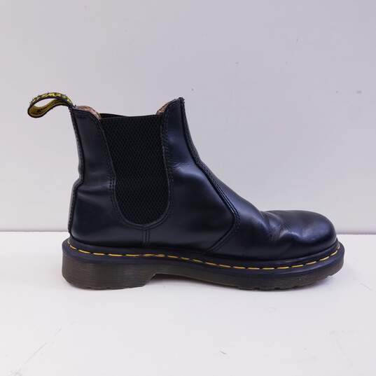 Dr. Martens Unisex Black Chelsea Boots Sz, 6/M 7/W image number 2