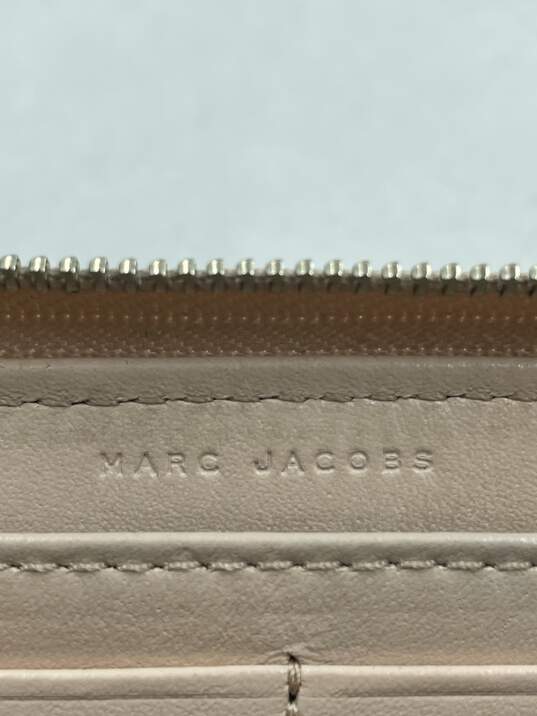 Marc Jacobs Heart Embossed Cream Long Wallet COA image number 5