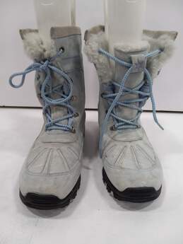 Columbia Women's Lavela Light Blue Suede Winter Boots Size 10