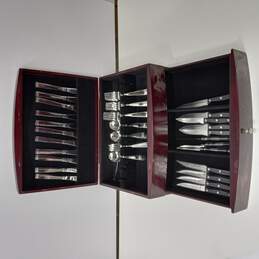 International Supreme Cutlery Utensils Set w/Wooden Case