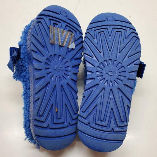 Ugg Classic Blue Fluffita Sandals Size 9 image number 2