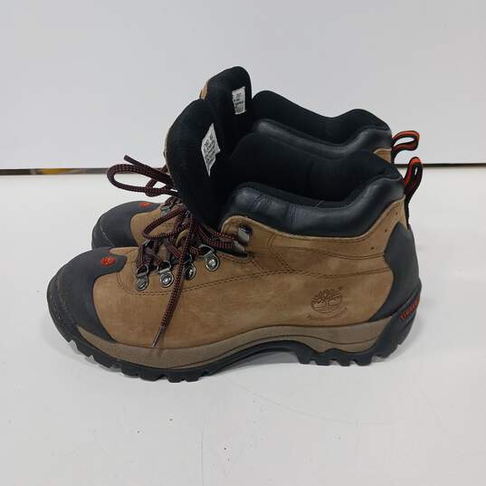 Women's Brown Timberland USA 8M Brown Boots image number 3