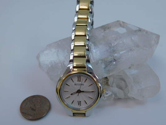 Ladies Bulova 98L217 Roman Numeral Two Tone Stainless Steel Quartz Watch 58.1g image number 5