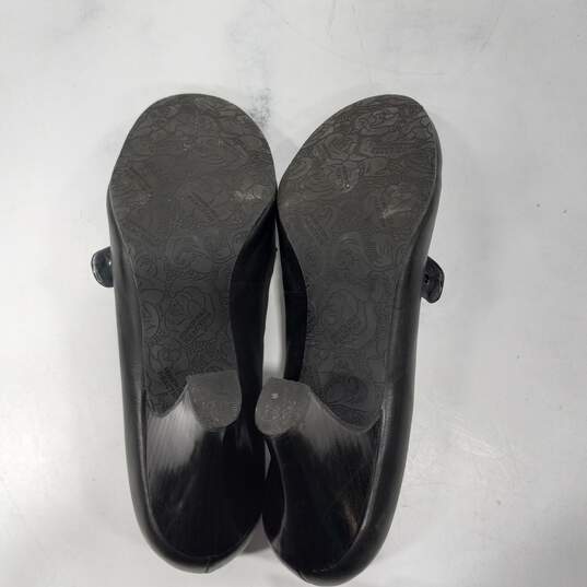 Kenneth Cole Reaction Women's Lucky Day Black Mary Jane Pumps Size11 image number 5