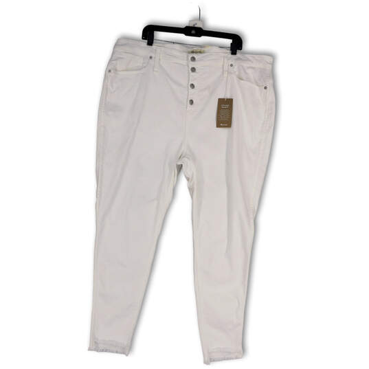 NWT Womens White Denim High-Rise Pockets Button Fly Skinny Leg Jeans Sz 37T image number 1
