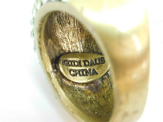 Heidi Daus Gold Tone Green Swarovski Crystal Dome Ring 15.5g image number 7