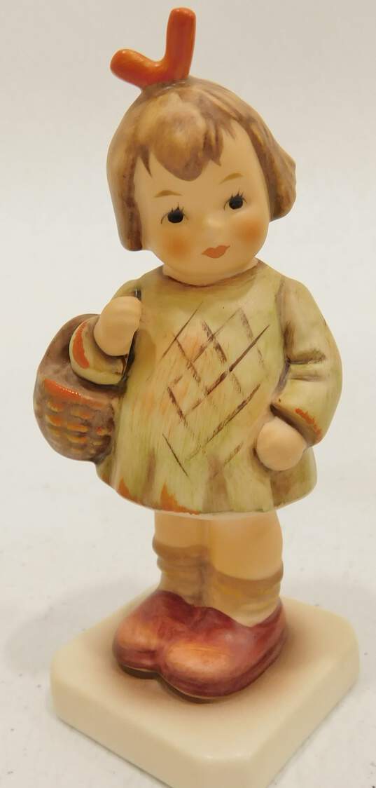 VNTG Hummel by Goebel Brand 284 I Brought You A Gift and 51 Village Boy Figurines w/ Original Boxes (Set of 2) image number 3