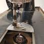 Vintage Singer Universal SA16853 Sewing Machine image number 2