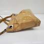 Vintage Coach Tan Caramel Pleated Patent Leather Crossbody Bag AUTHENTICATED image number 4