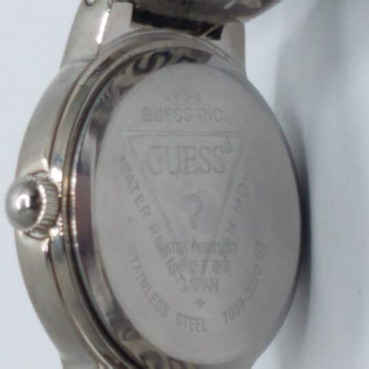 Guess 7009-3070 & G76023L Vintage Watch Bundle 2 Pcs image number 8