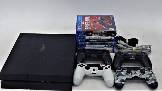 Sony PlayStation4 PS4 500 GB w/8 games Spiderman image number 1