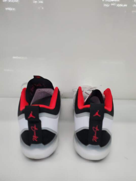 Men Air Jordan XXXVII Low Basketball Shoes Size-9.5 image number 5