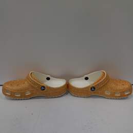 Women's Crocs Sandals Classic Glitter Orange Size M4/W6 alternative image