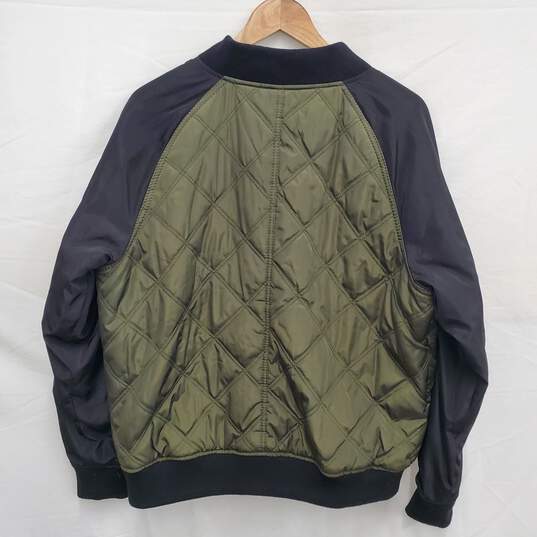 Charlotte Russe WM's 100% Polyester Green & Black Quilted Puffer Bomber jacket Size XL image number 2