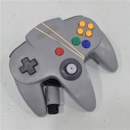 Nintendo 64 w/4 Games Jet Force Gemini image number 9