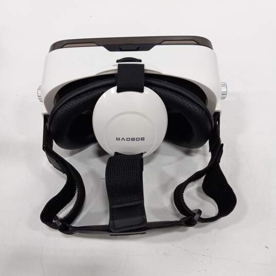 BOBOVR Z4 Smartphone Headset w/Case image number 3