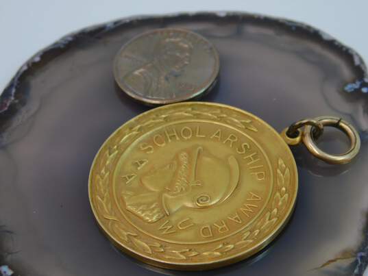 Vintage 10K Yellow Gold AAUW Scholarship Award Medal 13.8g image number 10