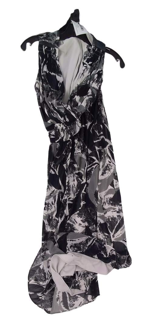 Womens Multicolor Abstract Sleeveless Surplice Neck Casual A Line Dress Size 6 image number 1
