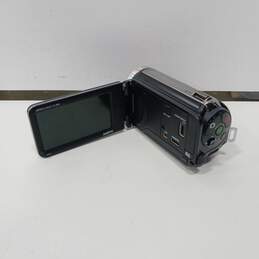Black Sanyo HD Digital Camcorder w/ Remote alternative image